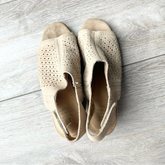 WHITE MOUNTAIN Lorna Suede Open  Toe Bootie Sandal - Picture 6 of 15